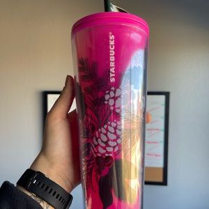 Starbucks cup 24 oz changing color